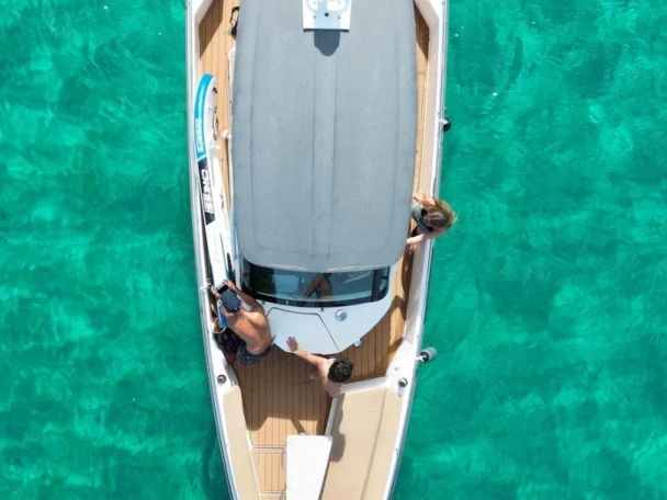 Axopar 28 T-TOP 28 T-Top de alquiler a Can Picafort