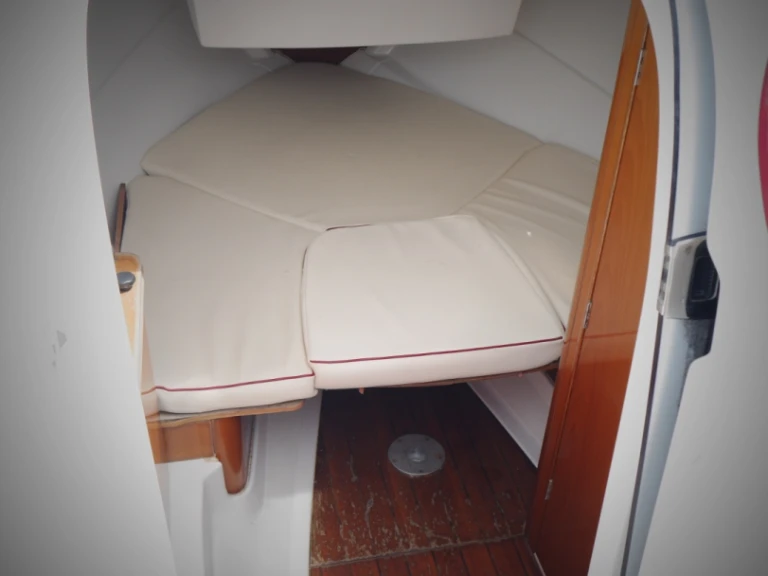 Alquiler de embarcaciones Bénéteau Flyer 750 WA enLa Baule-Escoublac en Samboat