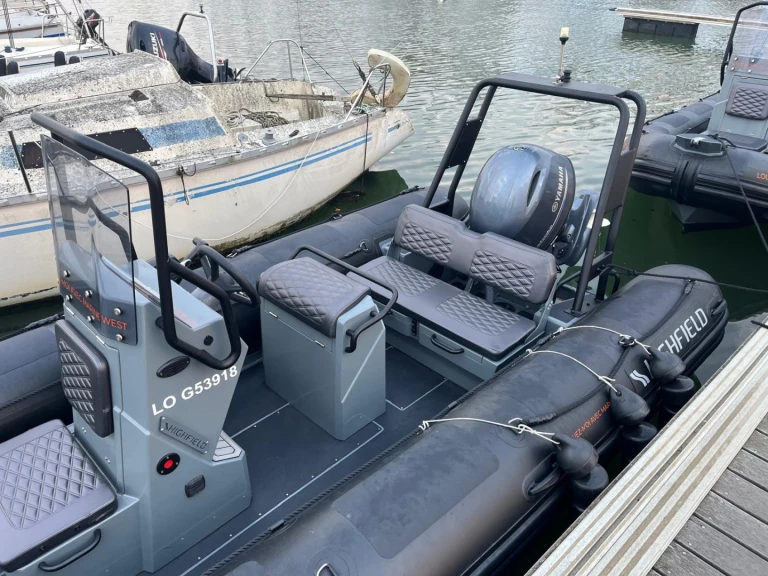 Alquiler de embarcaciones Highfield COASTER 60 enLorient en Samboat