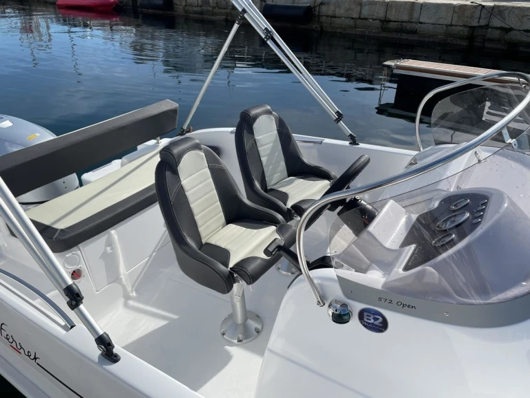 Alquiler Ajaccio - B2 Marine Cap ferret 572 open en SamBoat