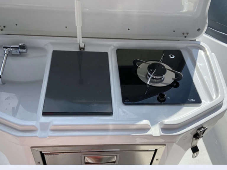 Alquiler de Lancha, con o sin patrón Salpa Port Grimaud