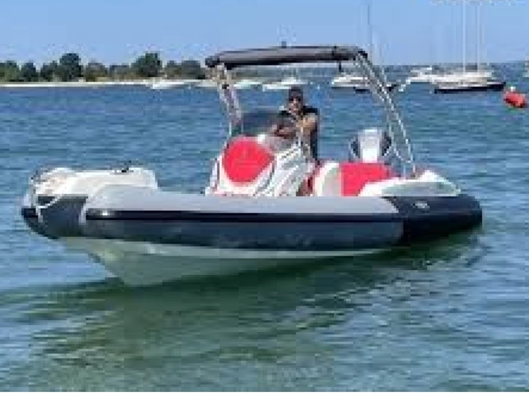 Alquiler de embarcaciones Prua al vento Thor 7  enMarsella en Samboat
