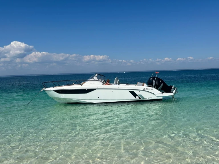 Bénéteau Flyer 8 SUNdeck de alquiler a La Forêt-Fouesnant