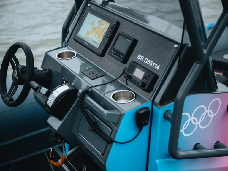 Alquiler de embarcaciones Highfield Patrol 660 enLa Trinité-sur-Mer en Samboat