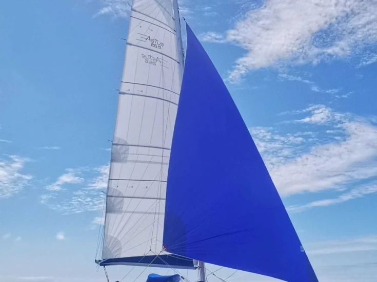 ASTUS BOATS ASTUS 26.5 de alquiler a La Trinité-sur-Mer