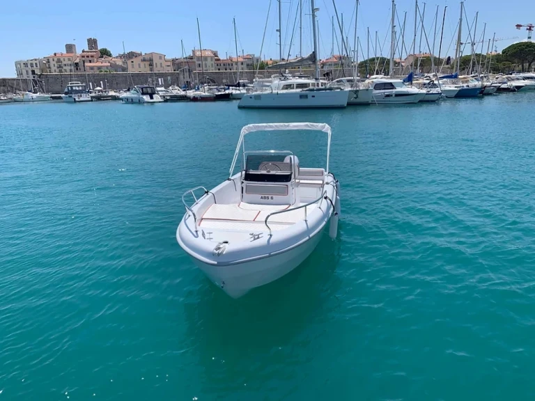 Alquiler de Lancha, con o sin patrón Selva Antibes