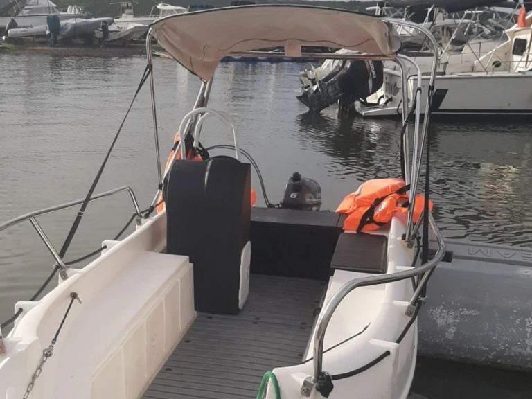 Alquiler de Whaly Whaly 450 en Le François