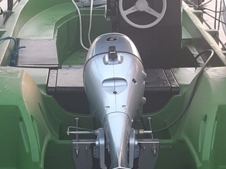 Whaly whaly 400 de alquiler a Le François