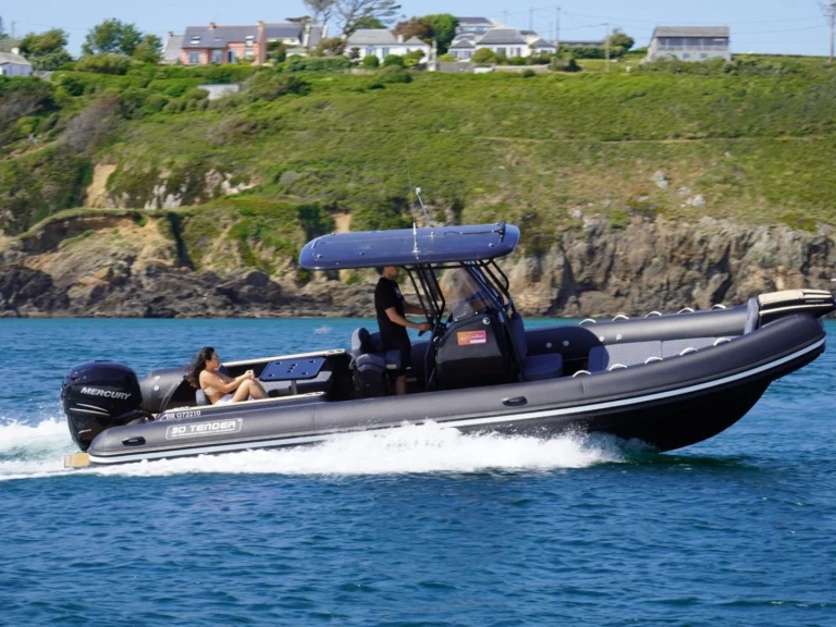 Alquiler de embarcaciones 3D Tender 850 DREAM enBrest en Samboat