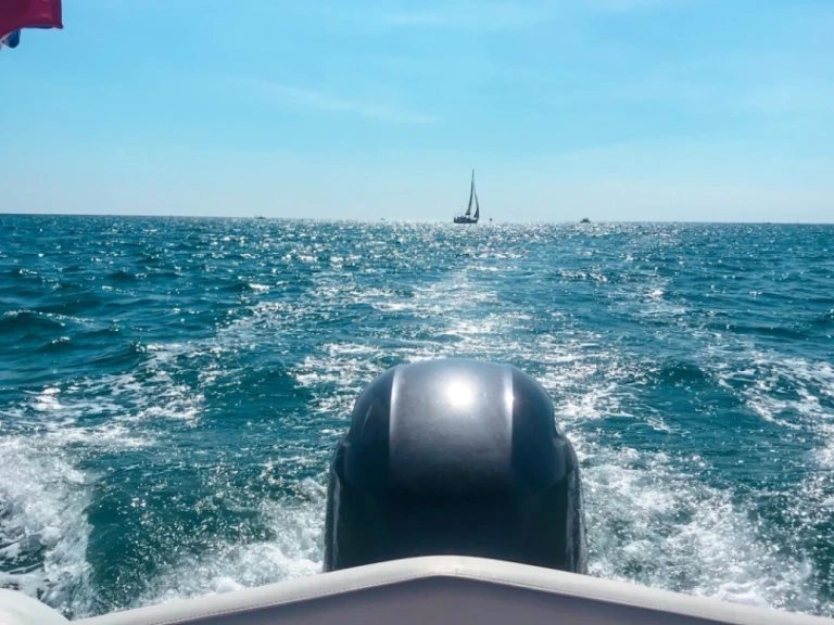 Capelli TEMPEST 630 S de alquiler a Port de Saint-Cyprien Méditerranée