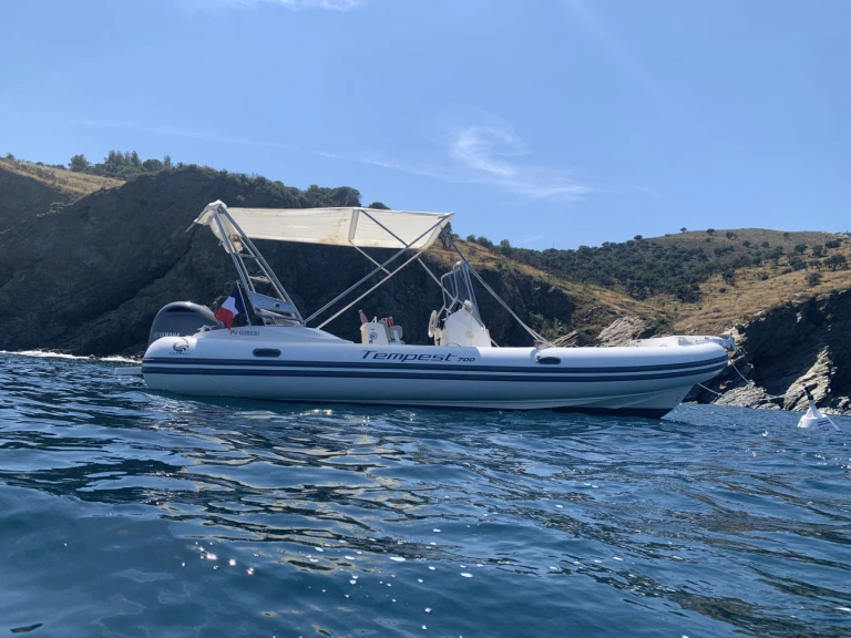 Capelli Tempest 700 Sun de alquiler a Port de Saint-Cyprien Méditerranée