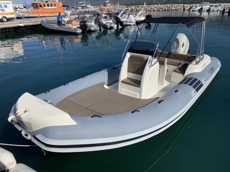 Alquiler Propriano - Nautica Led Nautica Led 680 en SamBoat