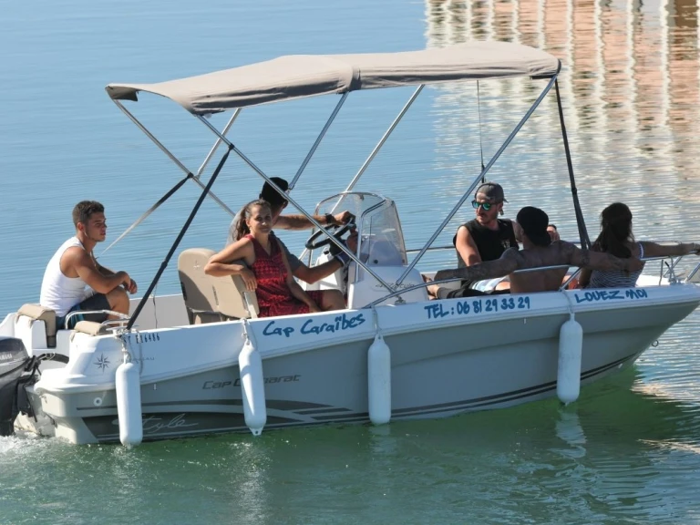 Alquiler de Quicksilver Activ 605 Sundeck en Sète