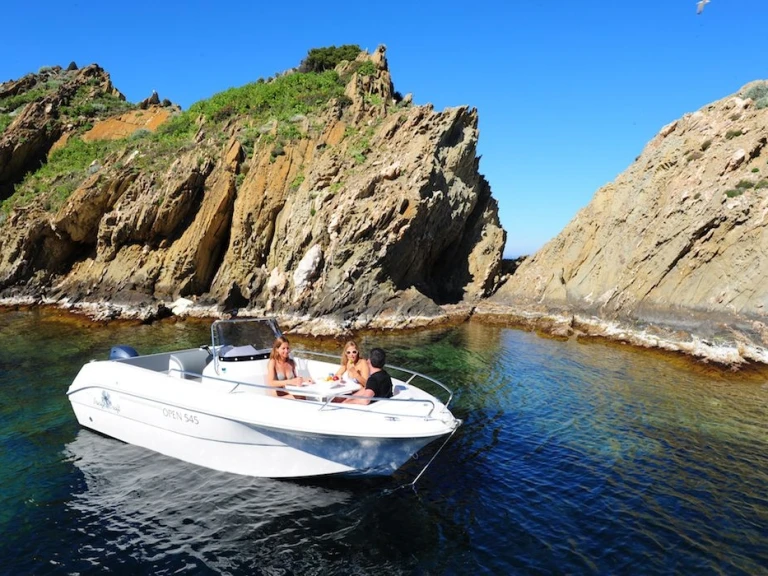 Alquiler de Pacific Craft 545 open en Sète