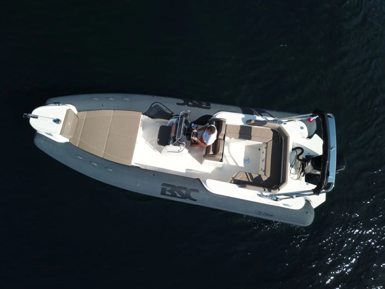 Alquiler de Bsc BSC 78 en Cogolin