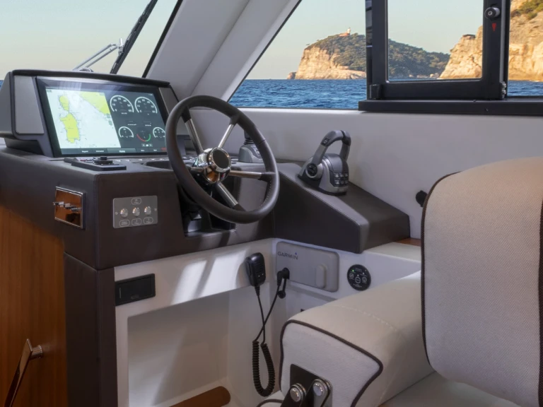 Alquiler de Solaris Solaris 47 en Beaulieu-sur-Mer