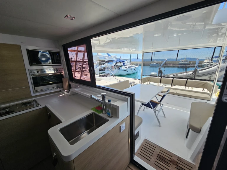 Alquiler de Catamarán, con o sin patrón Aventura Marina (Ciudad)
