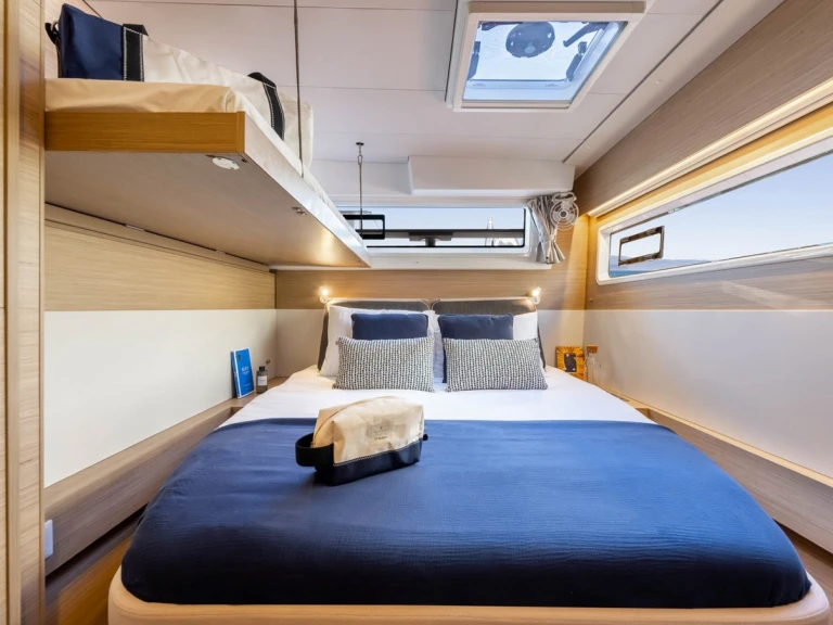 Alquiler Salerno - Lagoon Lagoon 43 en SamBoat