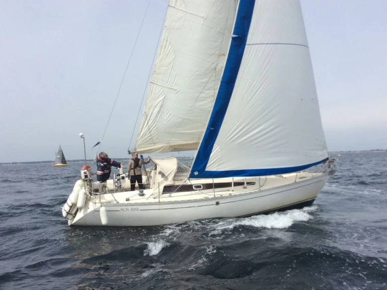 Alquiler de embarcaciones Jeanneau Sun Rise DL enLorient en Samboat