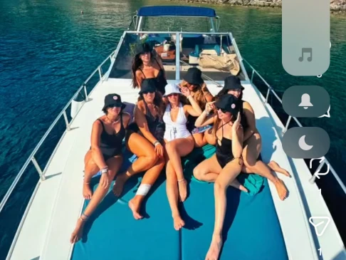 Alquiler de barcos Forio barato de Mochi 42 open