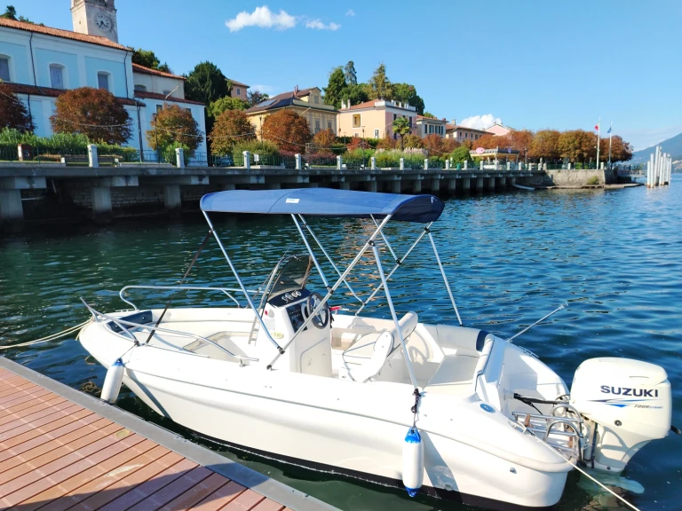 Alquiler de barcos Leggiuno barato de Chios 170