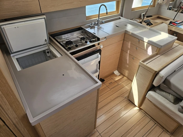 Alquiler de Bénéteau Oceanis 51.1 en Lefkáda