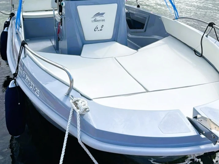 Alquiler de embarcaciones Marine Open 620 enFornells en Samboat