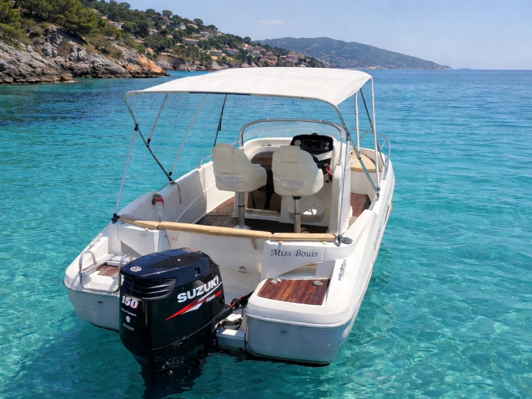 Alquiler de embarcaciones Bénéteau Flyer 650 Open enNice en Samboat