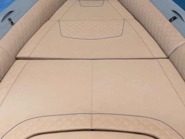 Neumática para alquilar Ajaccio al mejor precio