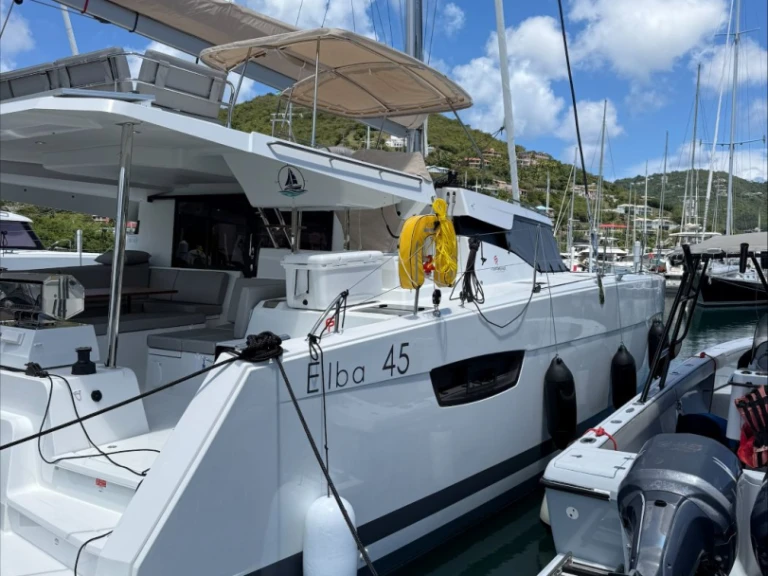 Alquiler de barcos Road Town barato de Elba 45