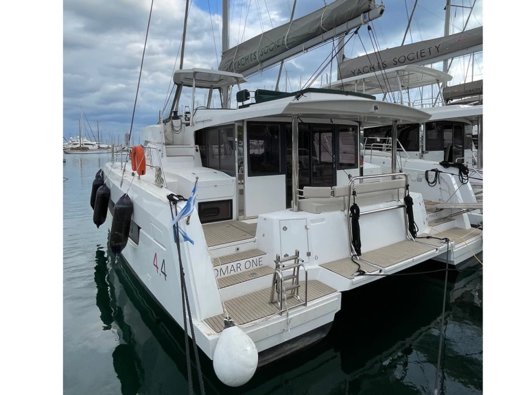 Alquiler Catamarán en Álimos - Bali Bali 4.4