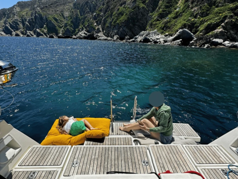 Alquiler de embarcaciones Bénéteau Oceanis 45 enPort de Hyères (St Pierre) en Samboat