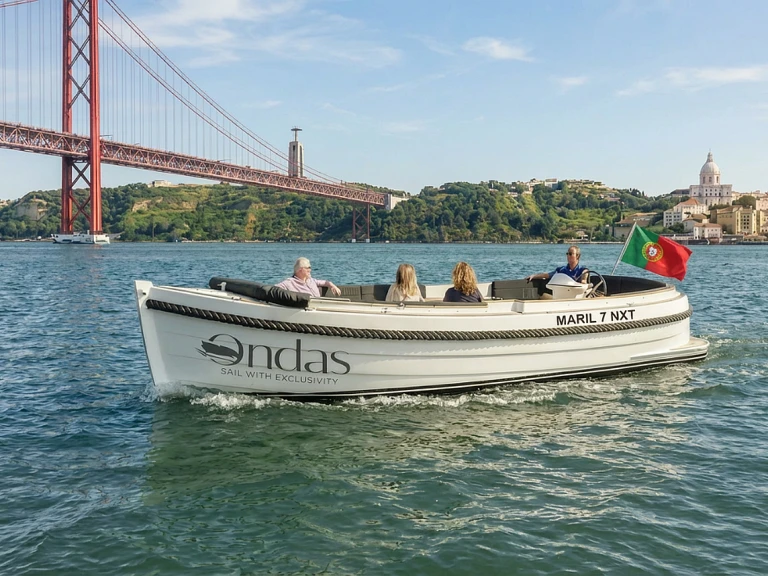 Alquiler de embarcaciones Maril 7NXT enLisboa en Samboat