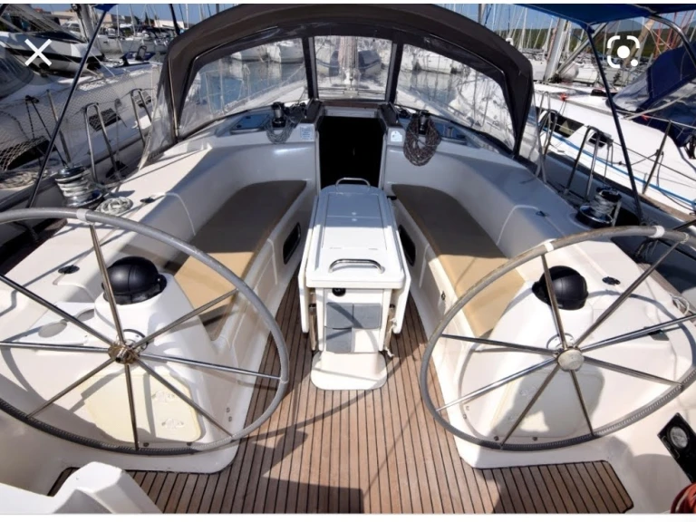 Alquiler de embarcaciones Bavaria Bavaria 44 enAnávyssos en Samboat