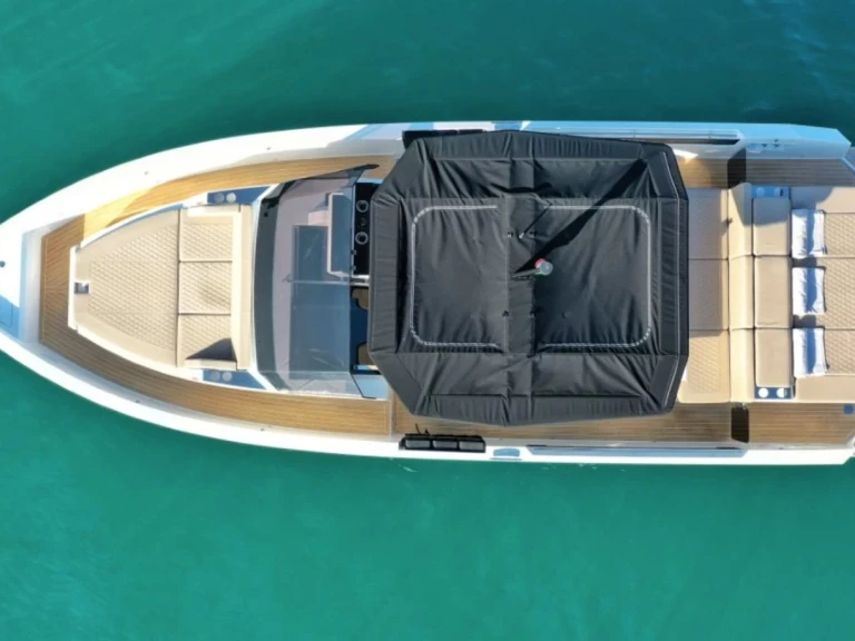 Alquiler de barcos Marina Botafoch barato de D32