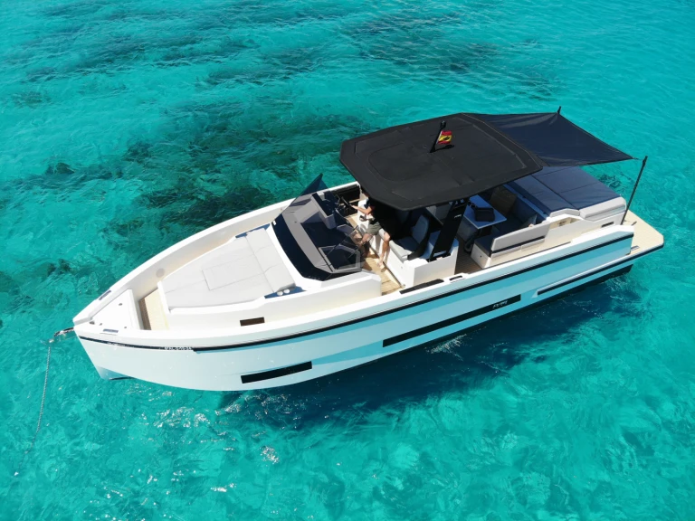 Alquiler Lancha en Marina Botafoch - De Antonio d36