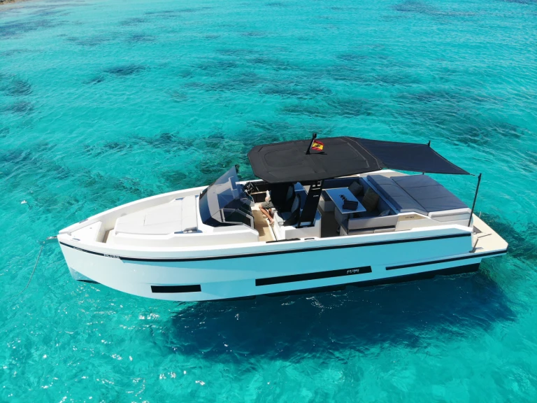 Alquiler de embarcaciones De Antonio d36 enMarina Botafoch en Samboat