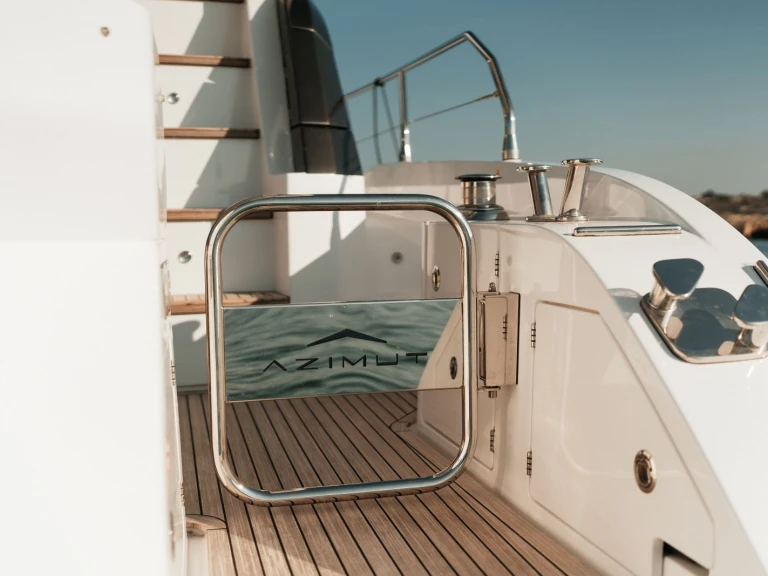 Alquiler de Yate de lujo, con o sin patrón Azimut Polignano a Mare