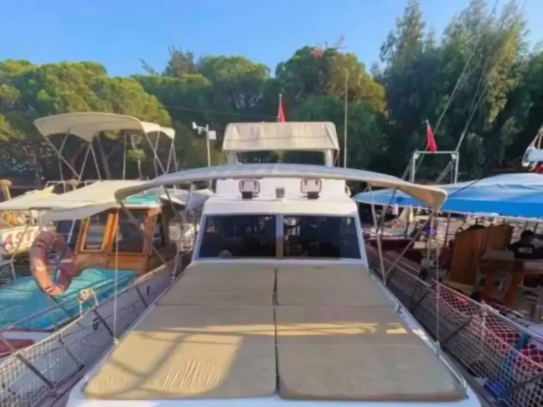 Alquiler de Custom Made en Fethiye