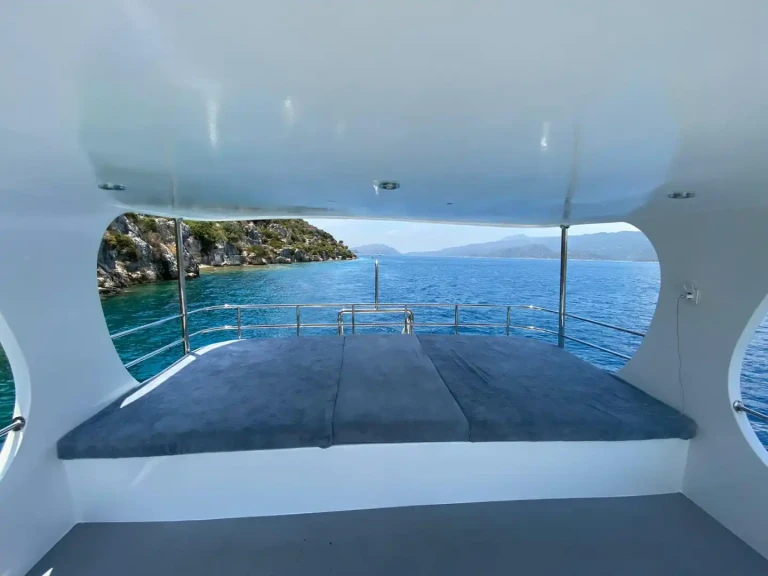 Custom Made de alquiler a Antalya (City)