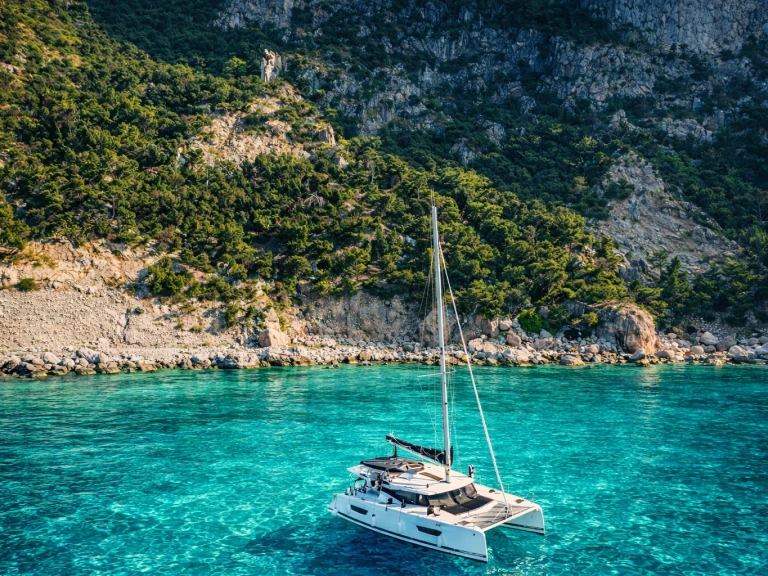 Fountaine Pajot Isla 40 de alquiler a Castellammare di Stabia