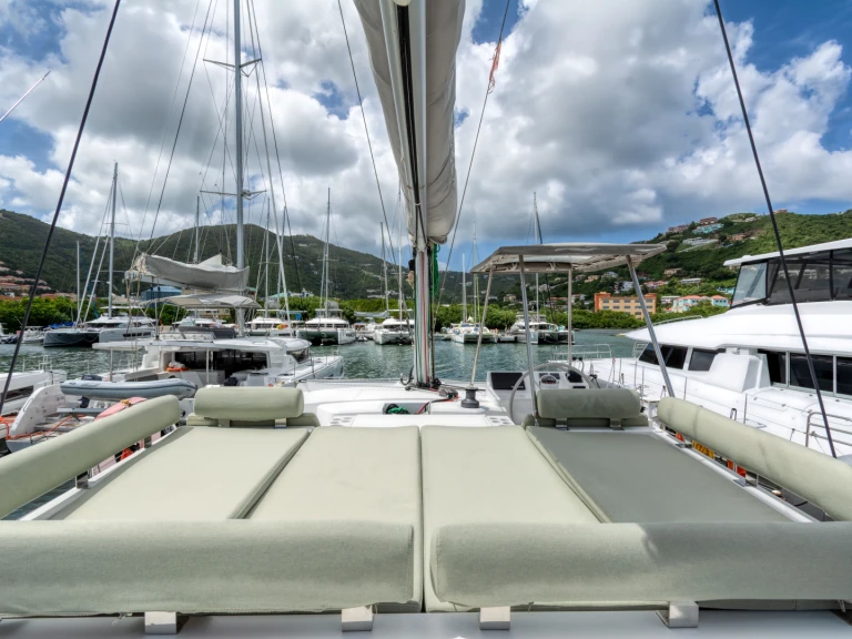 Alquiler de Catamarán, con o sin patrón Bali Tortola