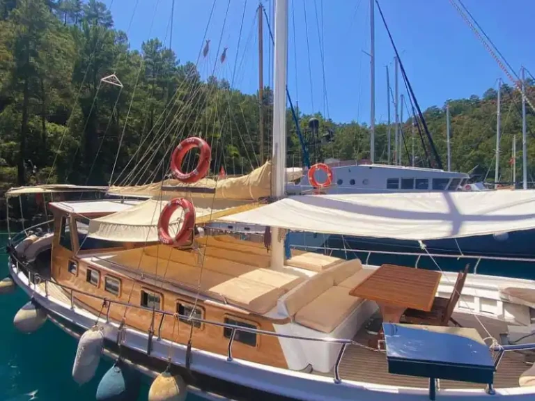 Alquiler de Velero, con o sin patrón Custom Göcek