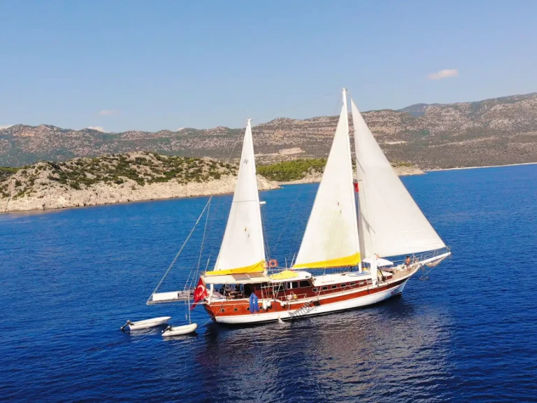 Velero para alquilar Fethiye al mejor precio