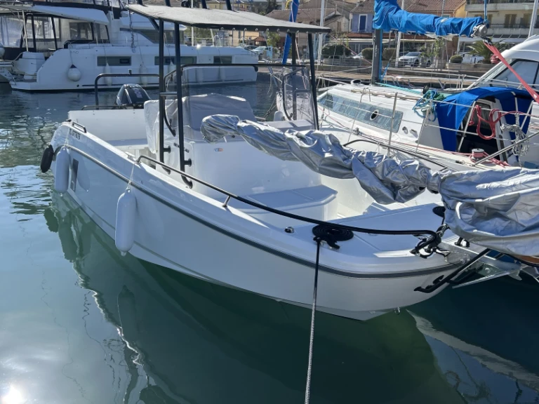 Alquiler de Bénéteau Flyer 7 SPACEdeck en Toulon