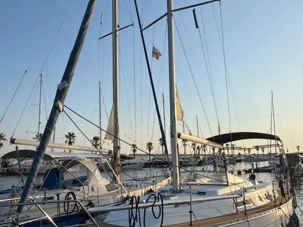 Alquiler Velero Dufour con o sin  título de navegación