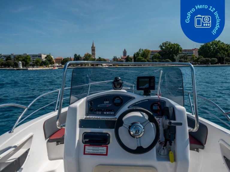 Bluline Bluline 21 Ft Open de alquiler a Lukoran