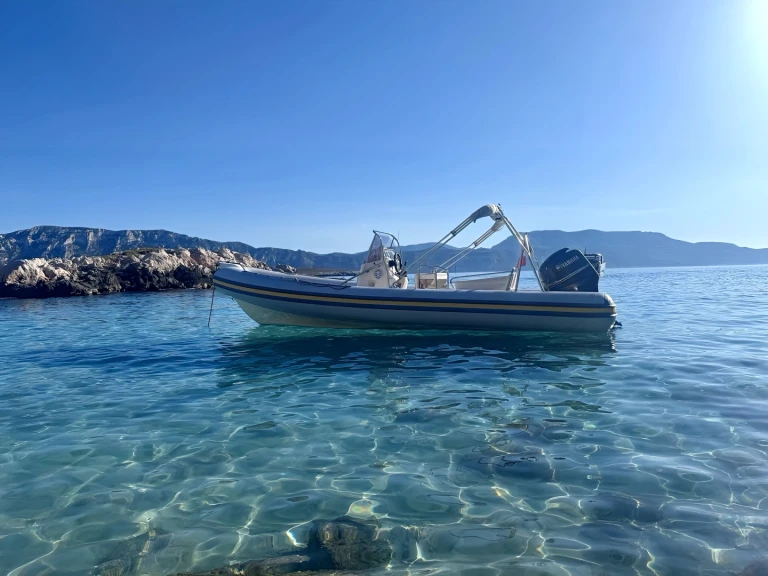 Alquiler de Neumática, con o sin patrón Joker Boat Les Lecques