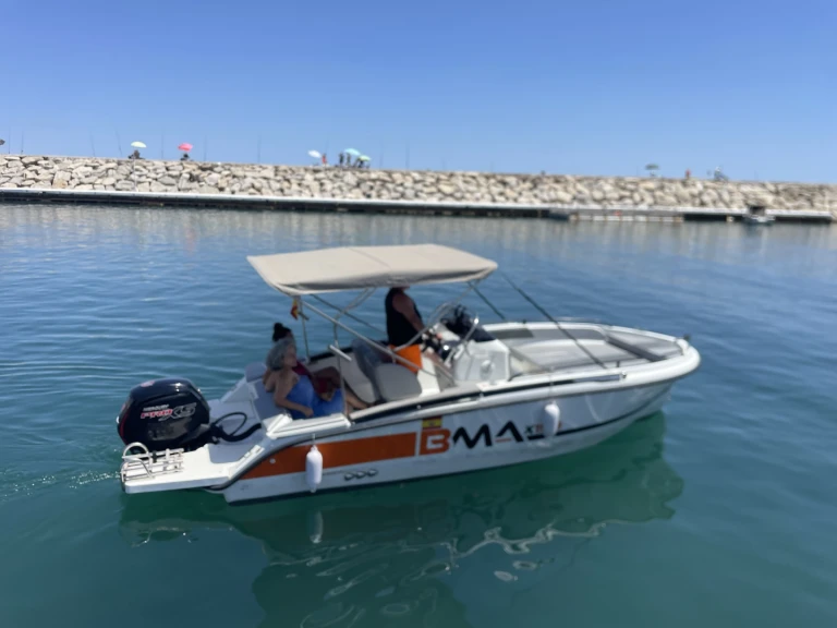 Alquiler Lancha BMA con o sin  título de navegación