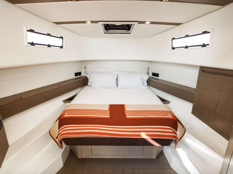 Alquiler de barcos Miami barato de 43 Pardo